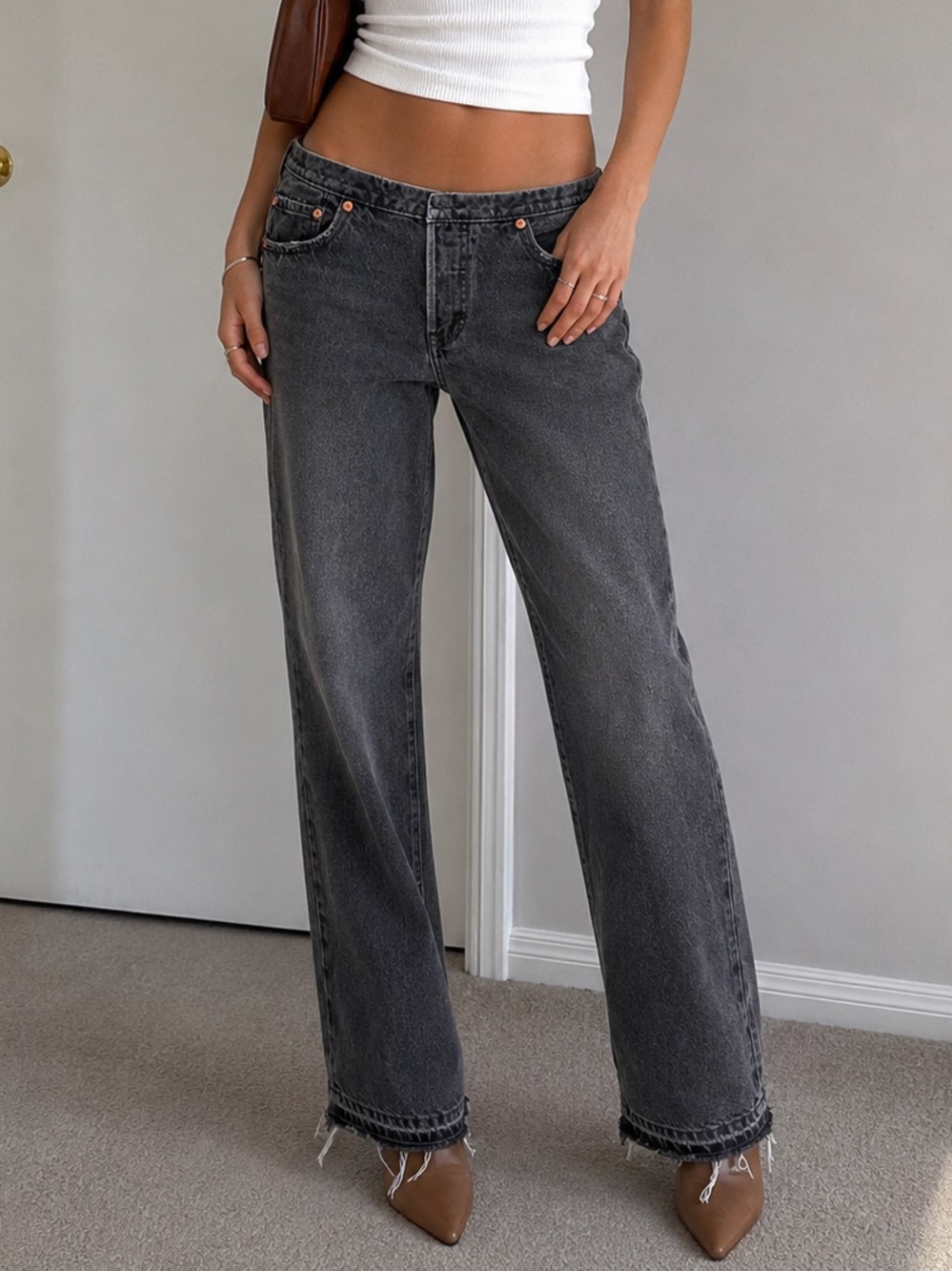 Levi’s 501 Women’s W28 L30 Black Wash Low Rise Straight Raw Hem Jeans Y2K 90s